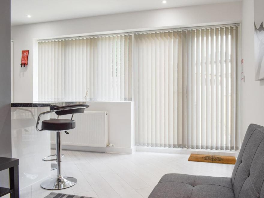 76 Gurnard Pines - UKC2376