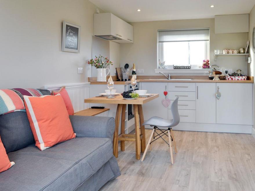 Jack's Hideaway - UK5530