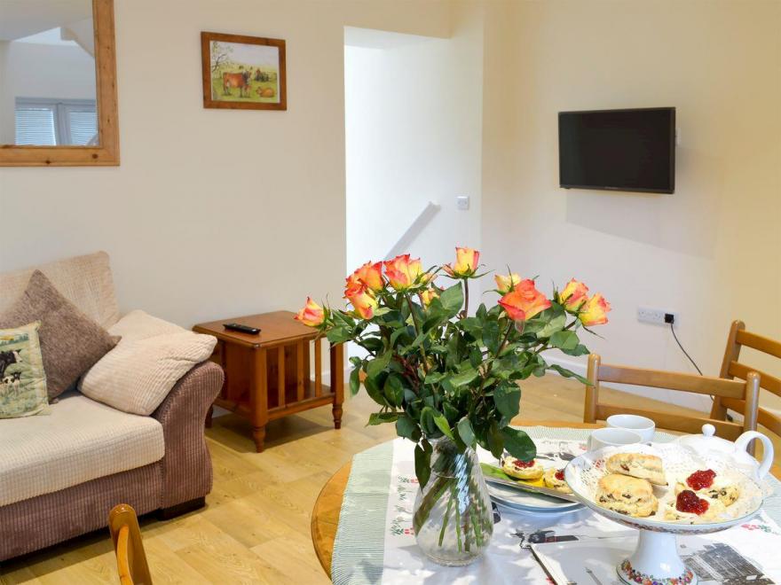 Milk Churn - UKC2400