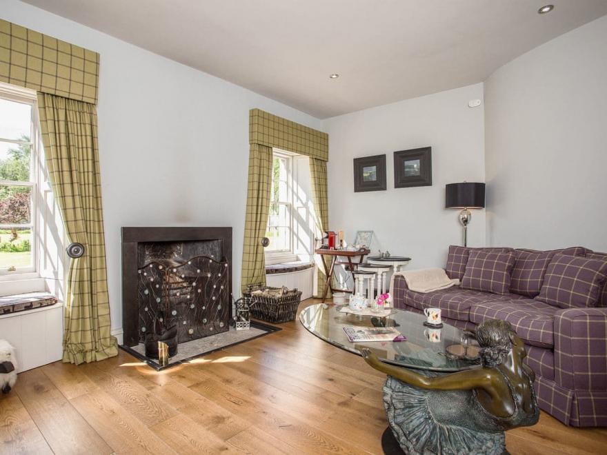 Garden Rooms - UKC2426