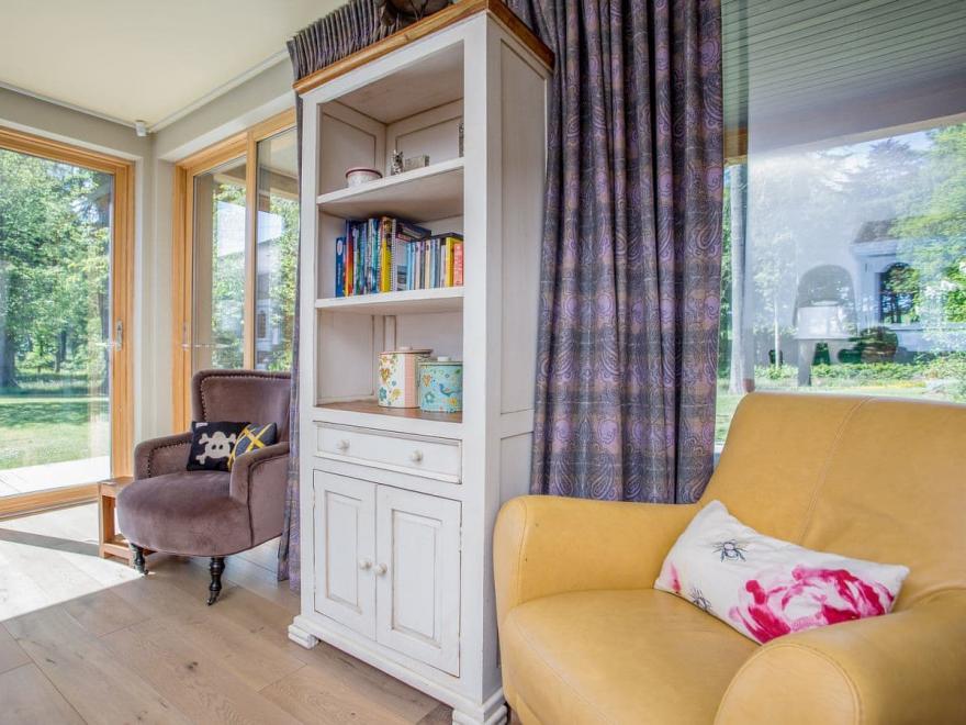 Gardener's Bothy - UKC2429