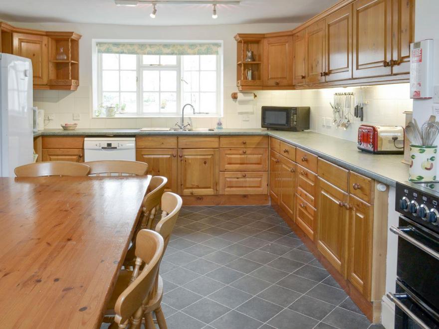 The Farmhouse - E1345