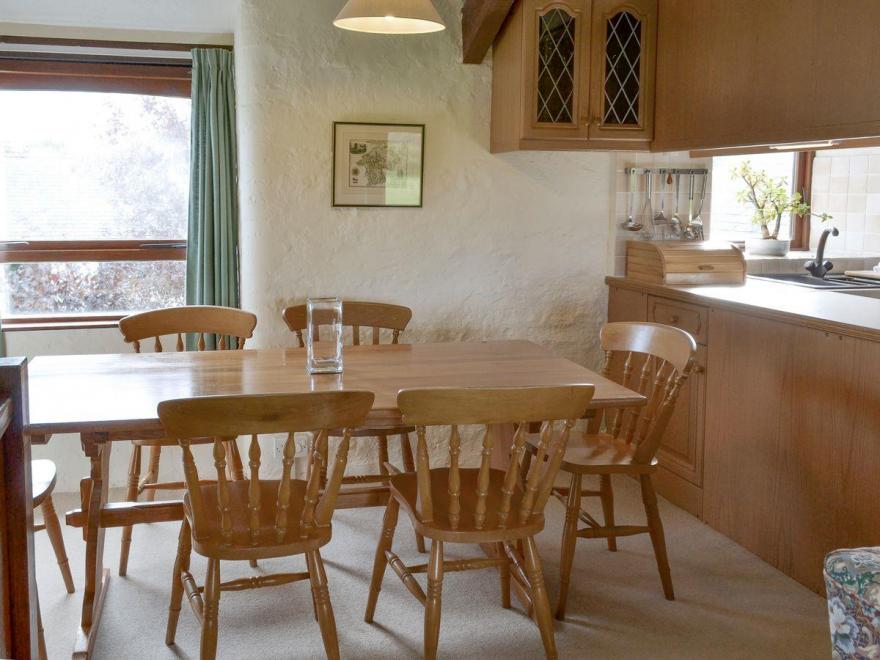 Summerleaze Cottage E1348