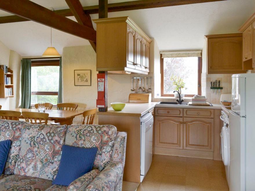 Summerleaze Cottage E1348