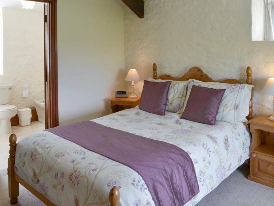 Summerleaze Cottage E1348