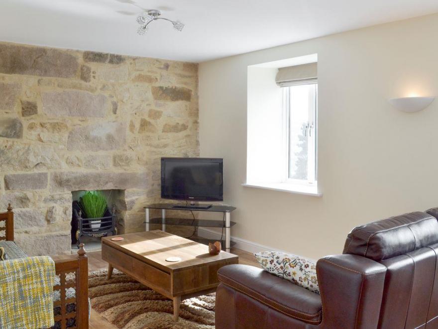 Swallows View - UK4125