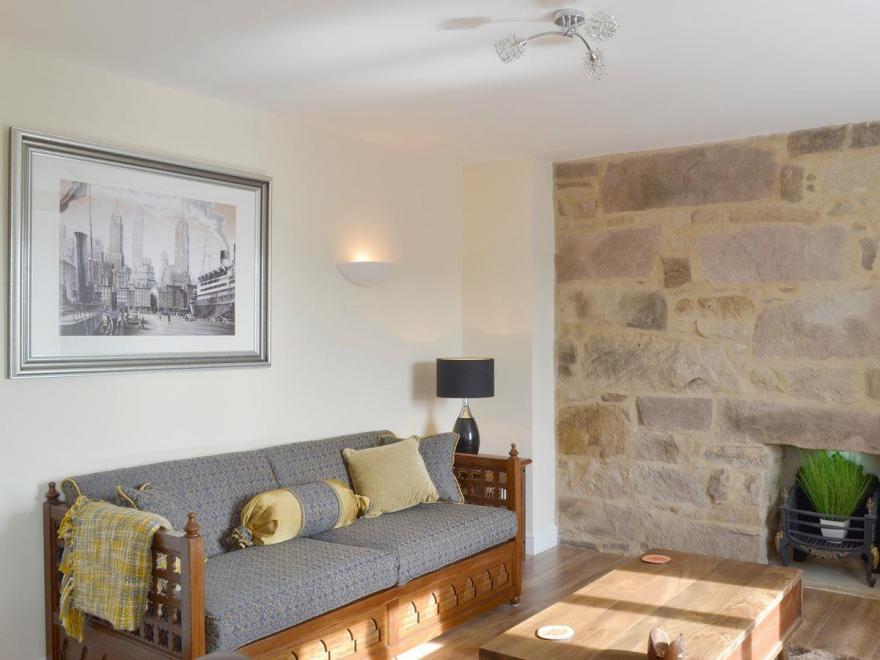 Swallows View - UK4125