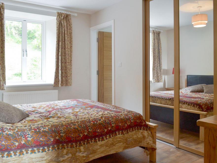 Swallows View - UK4125