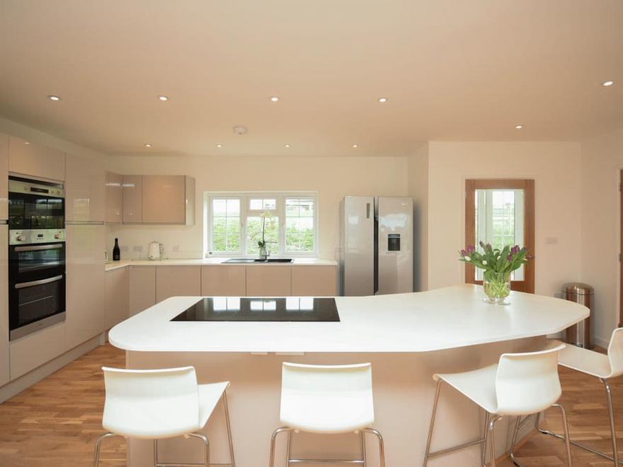 The Orchard - UKC2496