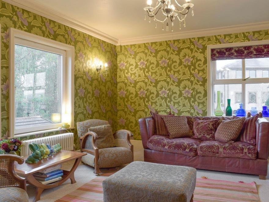 Foxley Bank Stables Main House - UKC2563