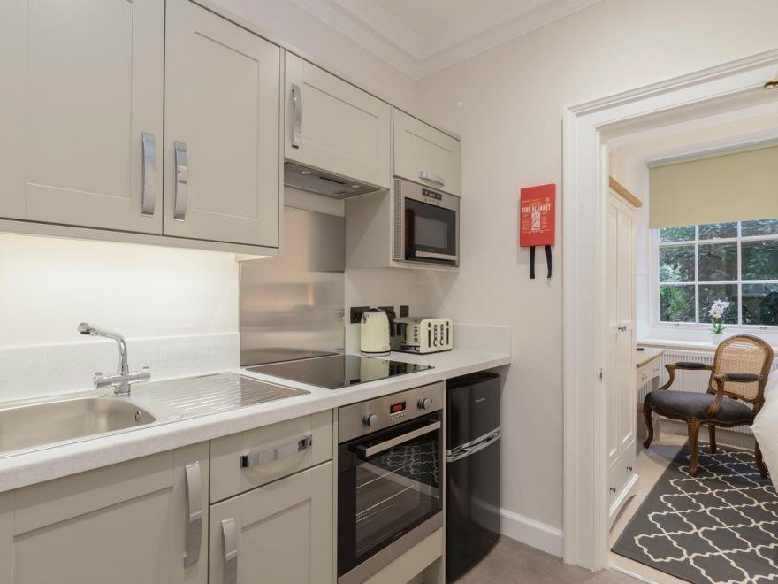 Hexham House Apartment 2 - UK3193