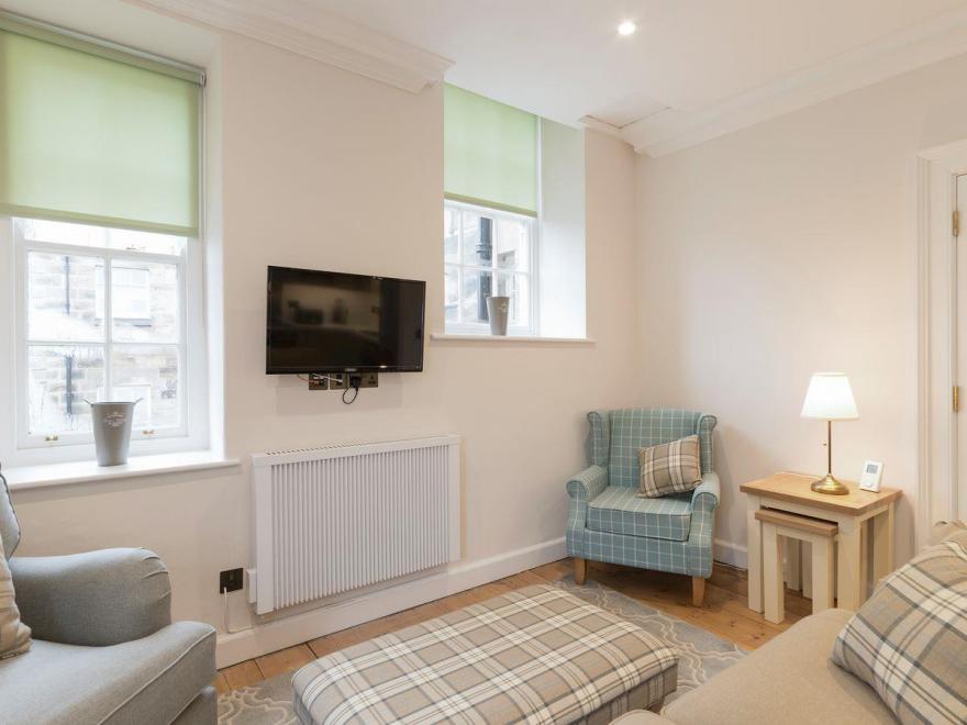Hexham House Apartment 3 - UK3194