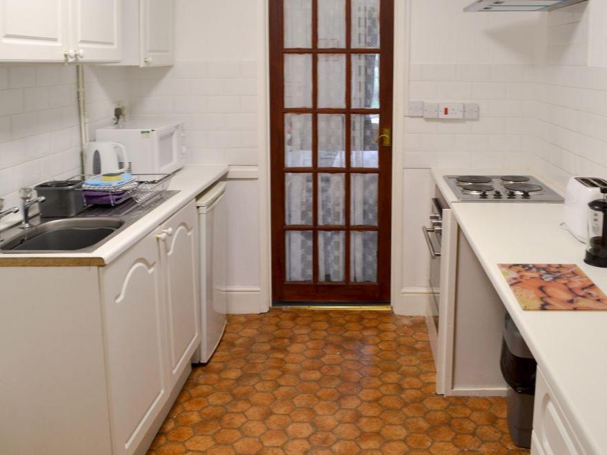 The Garden Flat - UKC2607