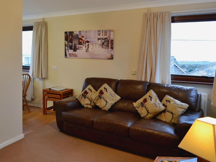 Ty Heddlu Sea View Ground Floor