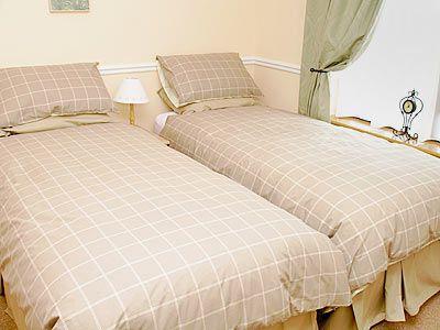 Clover Cottage - W40835