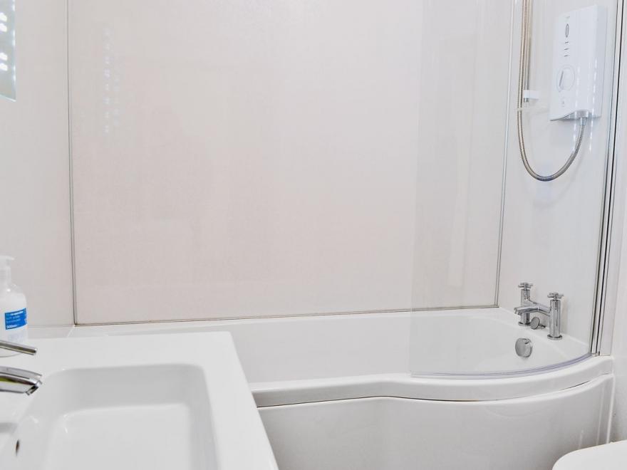 3 Brenfield Croft Cottages