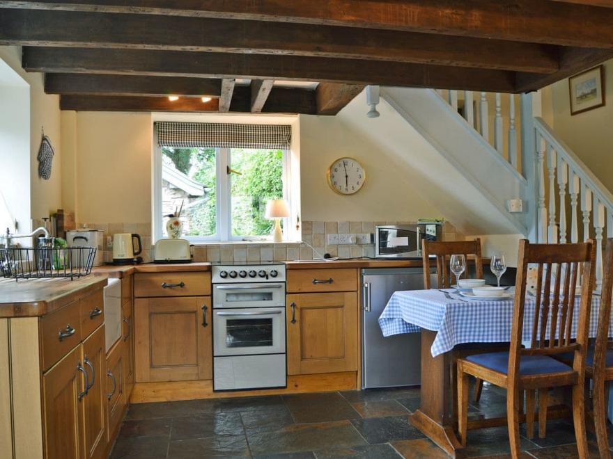 The Pigsty Cottage E2783