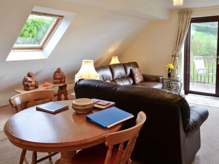 Ty Heddlu Sea View - First Floor