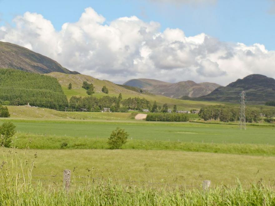 Heather Cottage - W43336