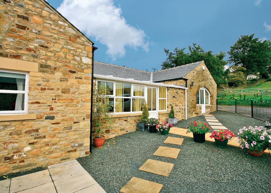 Granary Cottage - E4350