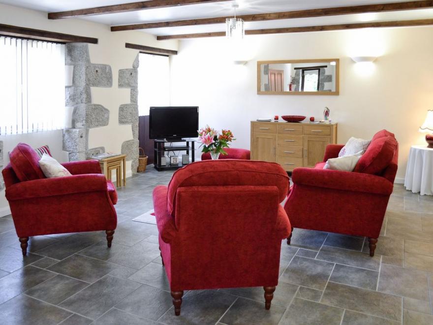 Little Content Farm Cottage