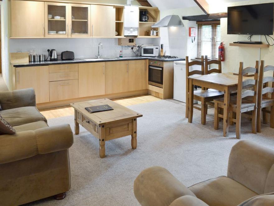 Porth Cottage- W40885