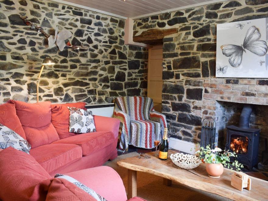 Gwesty Pili Pala - W42763