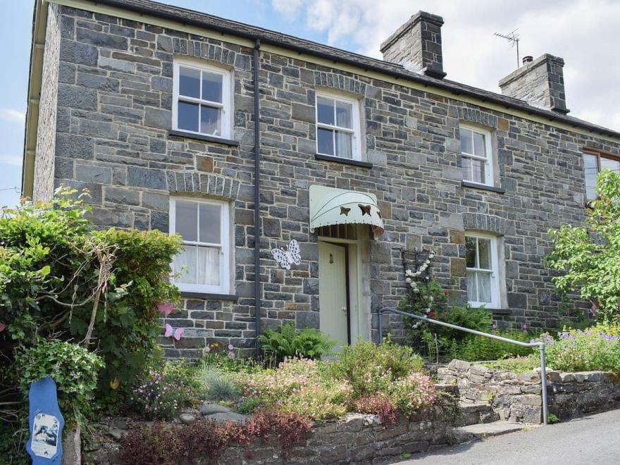 Gwesty Pili Pala - W42763