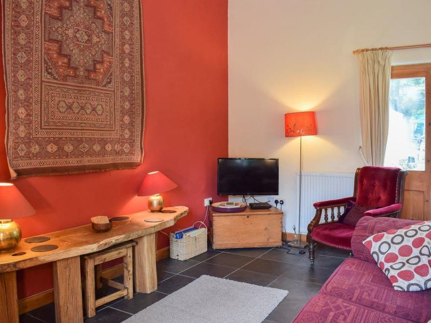 Siop Shoni Bric a Moni- W42764