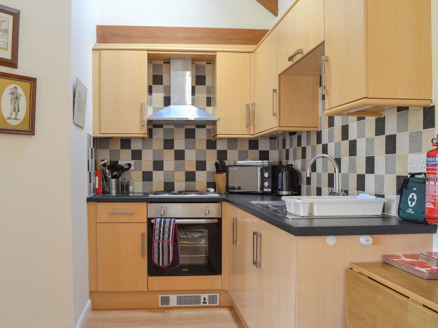 Stables Cottage-W42586