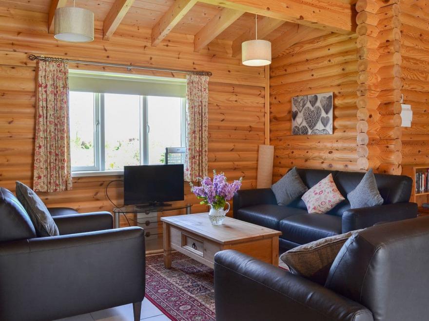 Quail Lodge - W44304