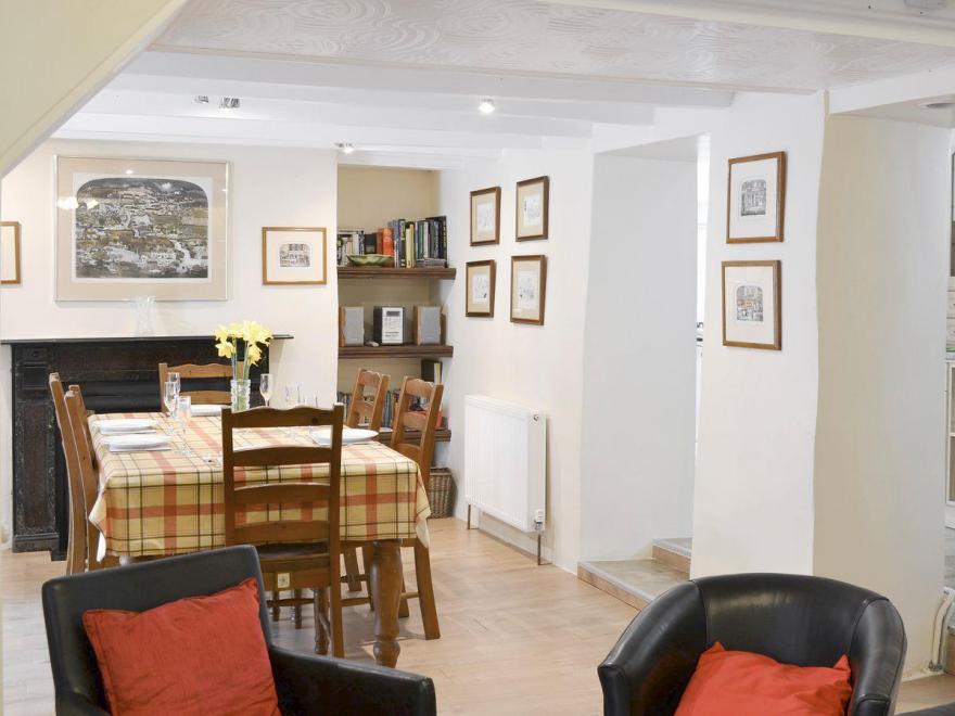 Bannsvale Farmhouse - W43191