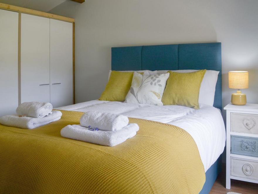 The Timothy Suite-UKC2177