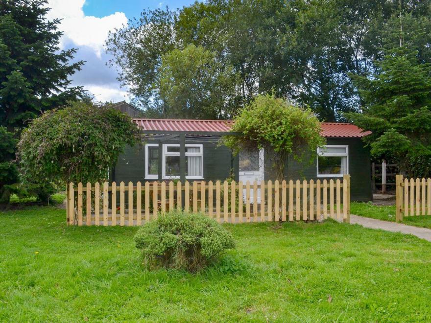 The Timothy Suite-UKC2177