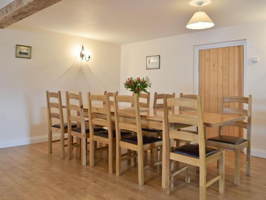 The Wainhouse - 25341