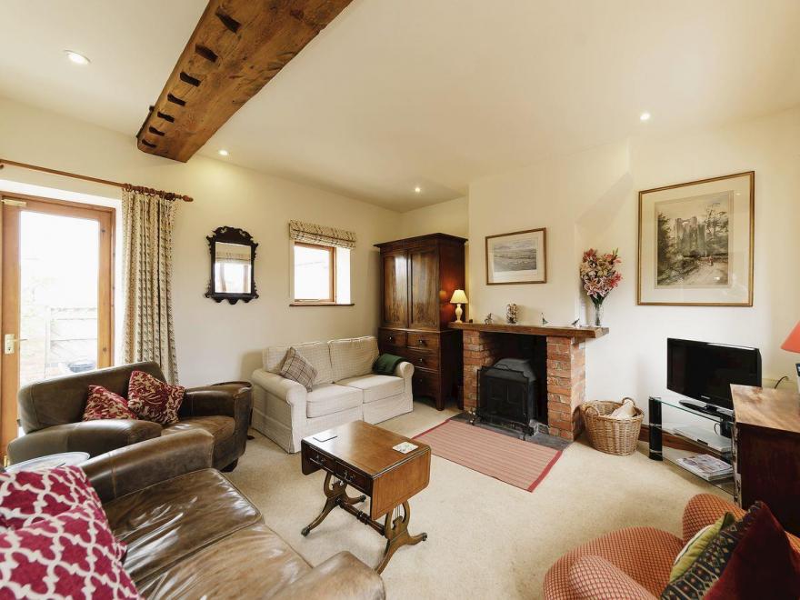 Middle Lodge - 28000