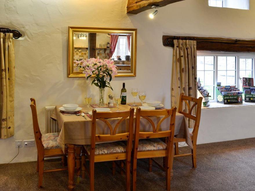 Plas Iwrwg Granary - 28091