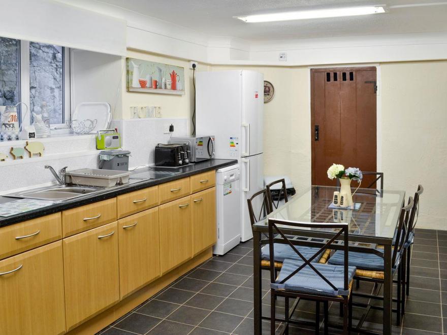 Bryn Euryn Cottage - 28135