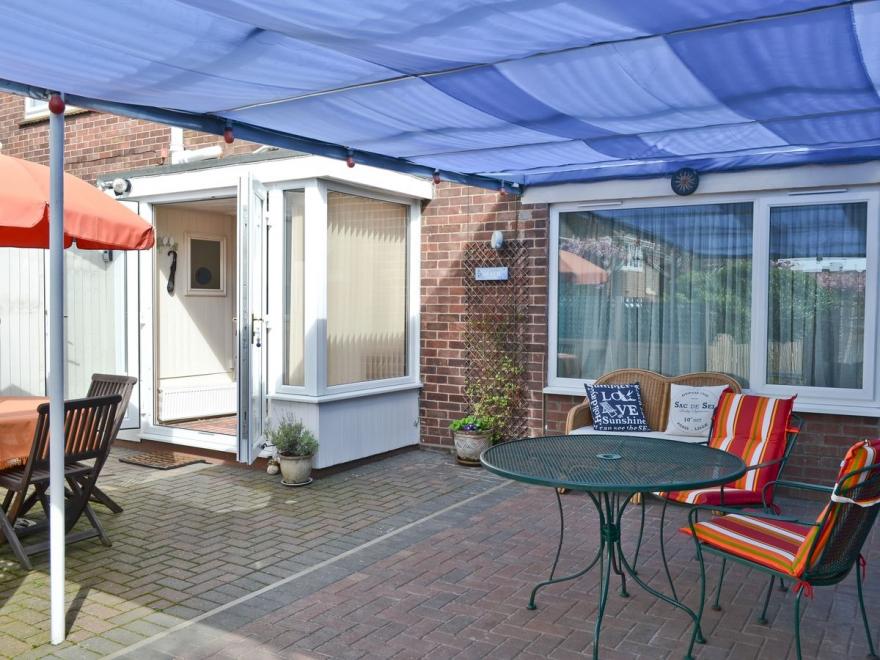 Golden Mile Apartment