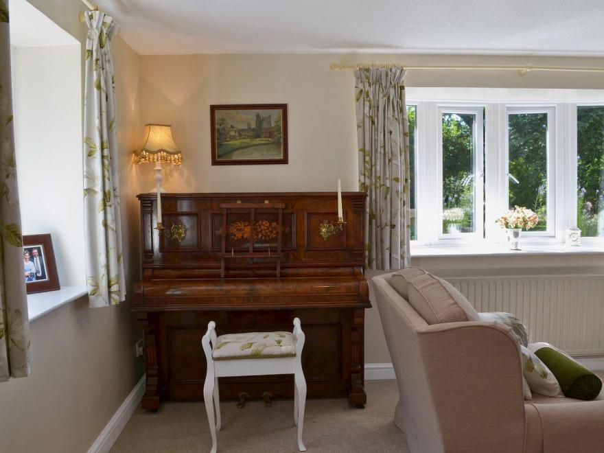 Broomhill Farm Cottages