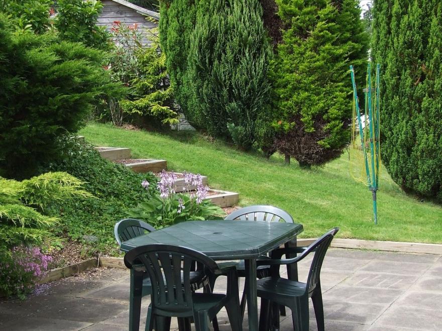 Oakvale - Autumn Leaves