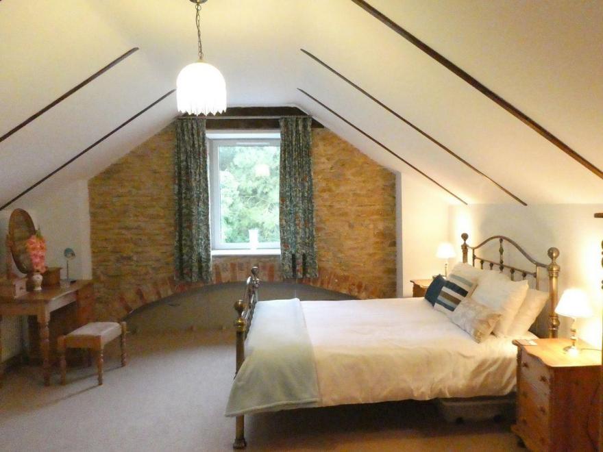 Basin Howe Farm-Jade Cottage