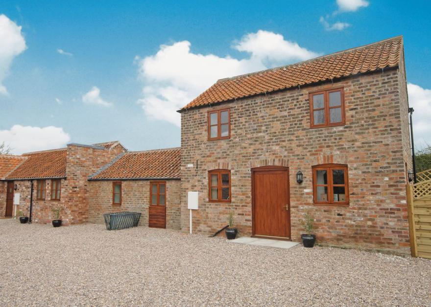 Wisteria Cottage - E5094