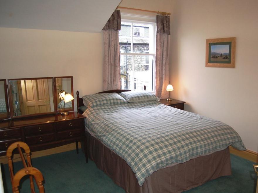 3 Catherine Cottages