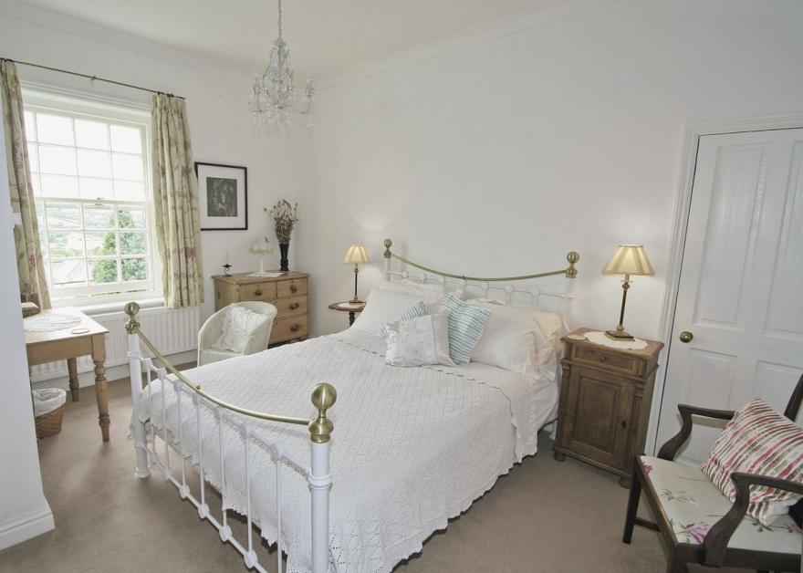 West View Cottage - E5386