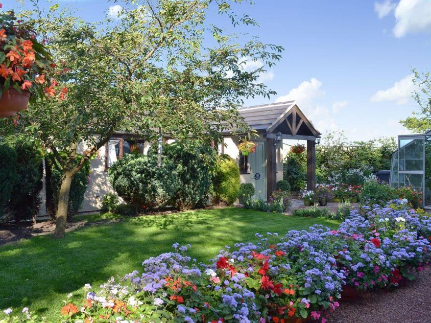 Housemartins Cottage