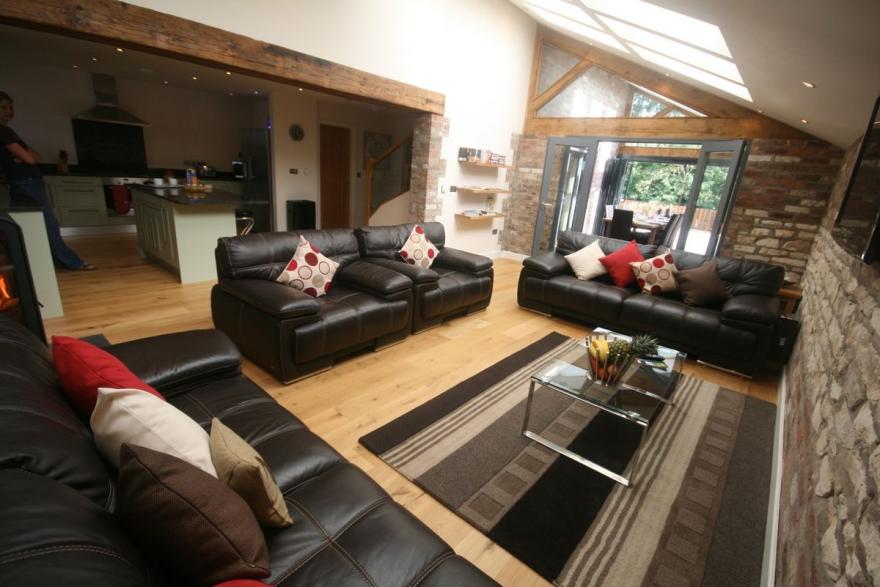 Elm Tree Barn Fimber