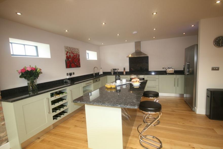 Elm Tree Barn Fimber