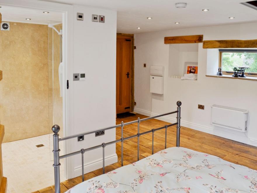 Hayfield View Camping Barn