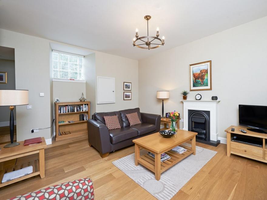 Marjorie's Cottage - SXXL